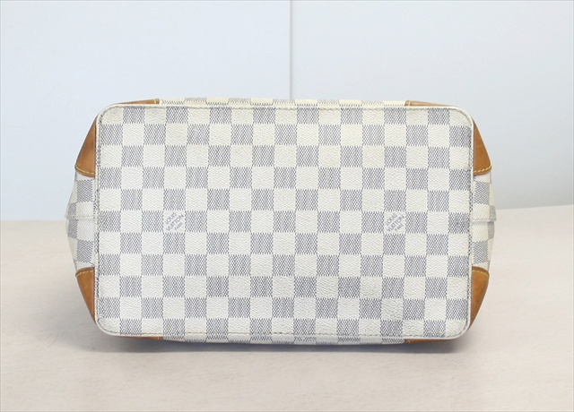 IMG_4309_R LOUIS VUITTON HAMPSTEAD PM Damier Azur N51207