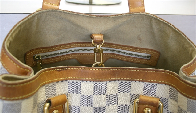 IMG_4313_R LOUIS VUITTON HAMPSTEAD PM Damier Azur N51207