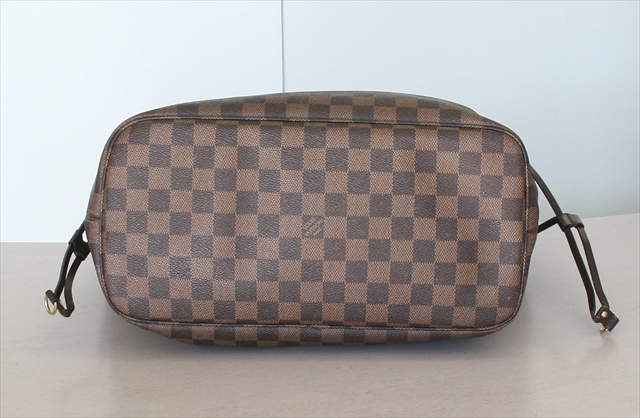 nIMG_4390_R LOUIS VUITTON NEVERFULL MM Damier Ebene N51105